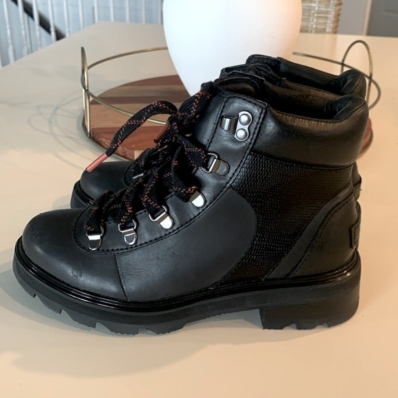 New—-Sorel Lennox hiking boots-black-size 6 - Picture 5 of 16